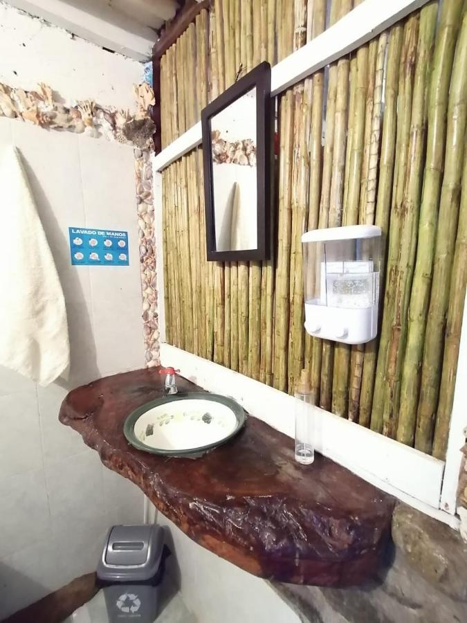 Hospedaje Pirata Express Capurganá Zewnętrze zdjęcie
