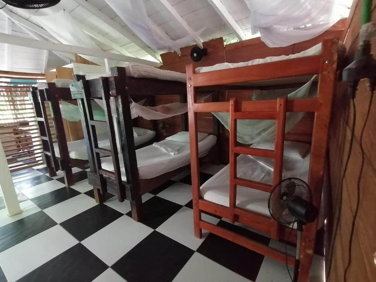 Hospedaje Pirata Express Capurganá Zewnętrze zdjęcie